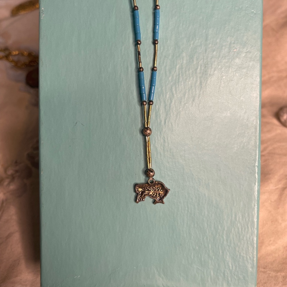 Vintage Sterling Silver Buffalo Necklace & Bracelet Set – Southwestern Style - Picture 2 of 5